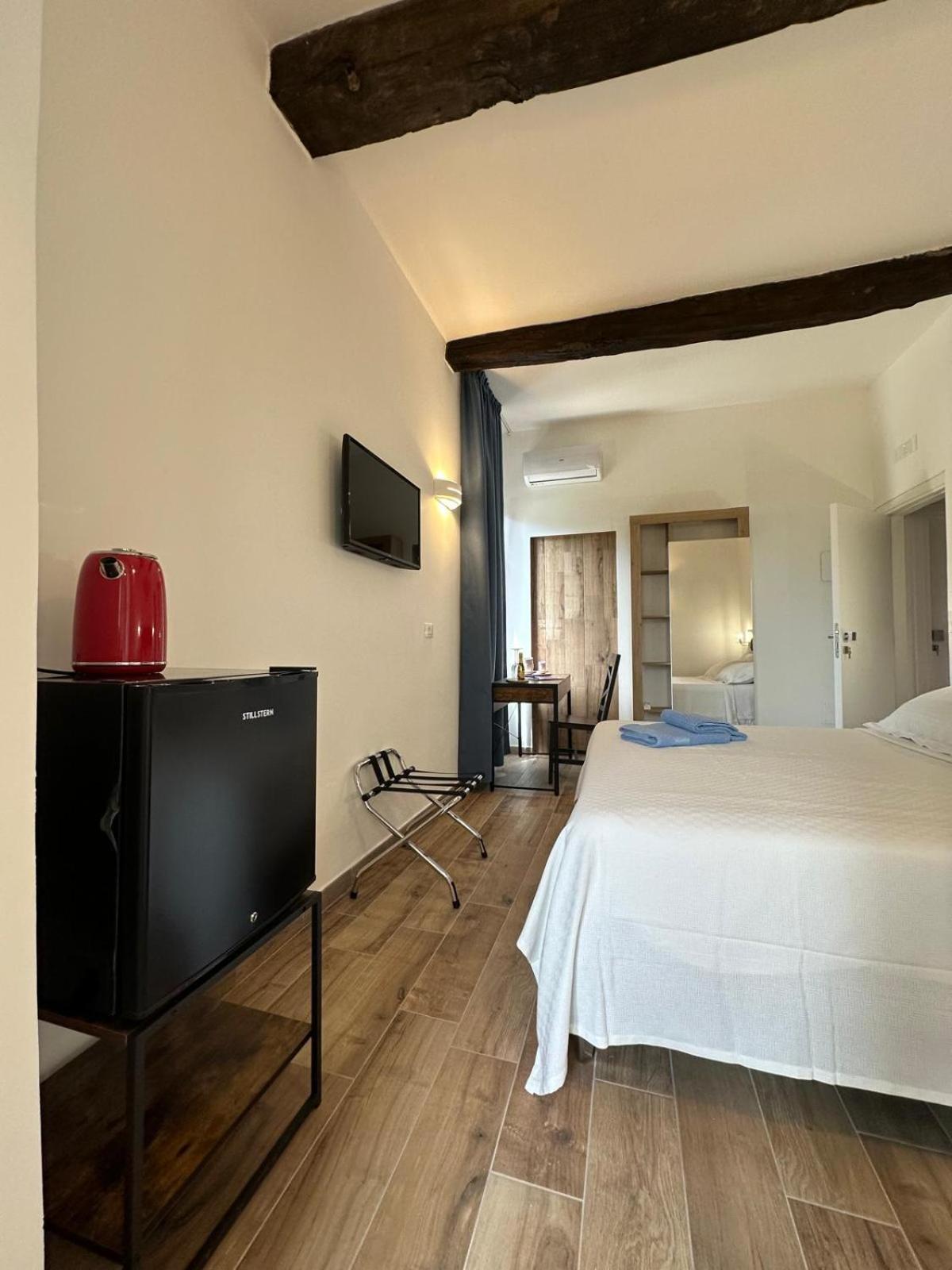 Il Glicine Otel Parma Dış mekan fotoğraf